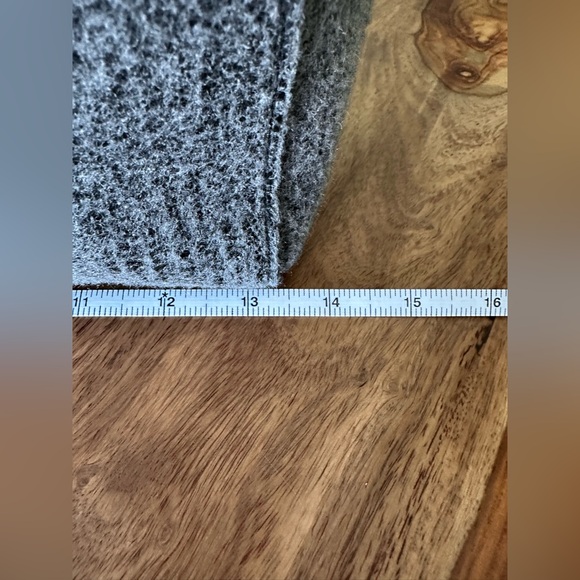 Simply Vera Lavey Raddix vegan Leather Black and Gray Women's Tote Bag NWT - Picture 9 of 16